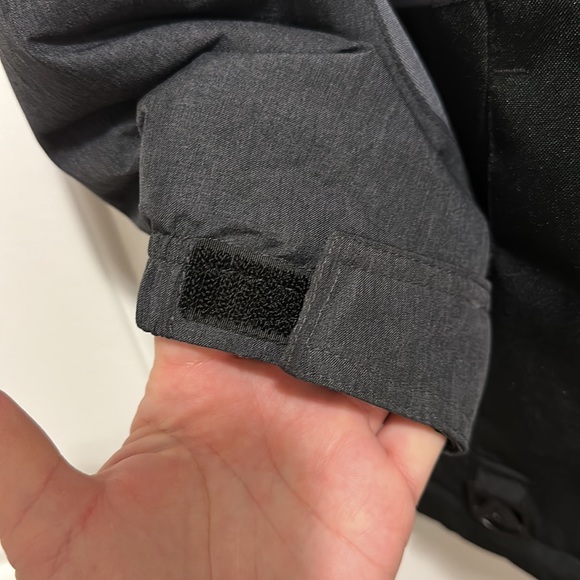 Boys Gerry Winter Coat XS 5/6 black and gray hooded never worn - Picture 5 of 9